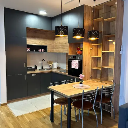 Ns Free Parking Apartment